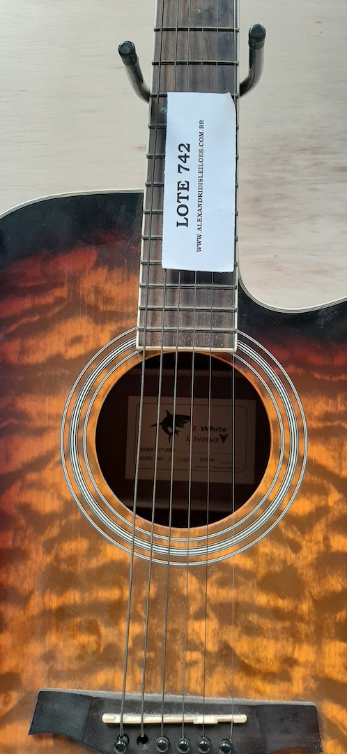 Alexandridis Leilões » Violão J. White Phoenix - Mod: AH